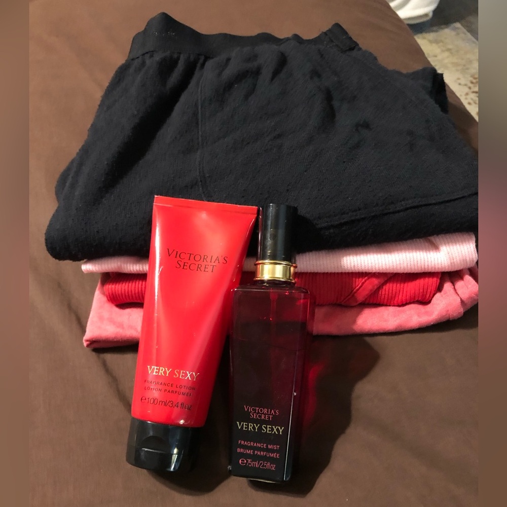 Victoria's Secret 4 piece Intimates with Very Sexy scent!
